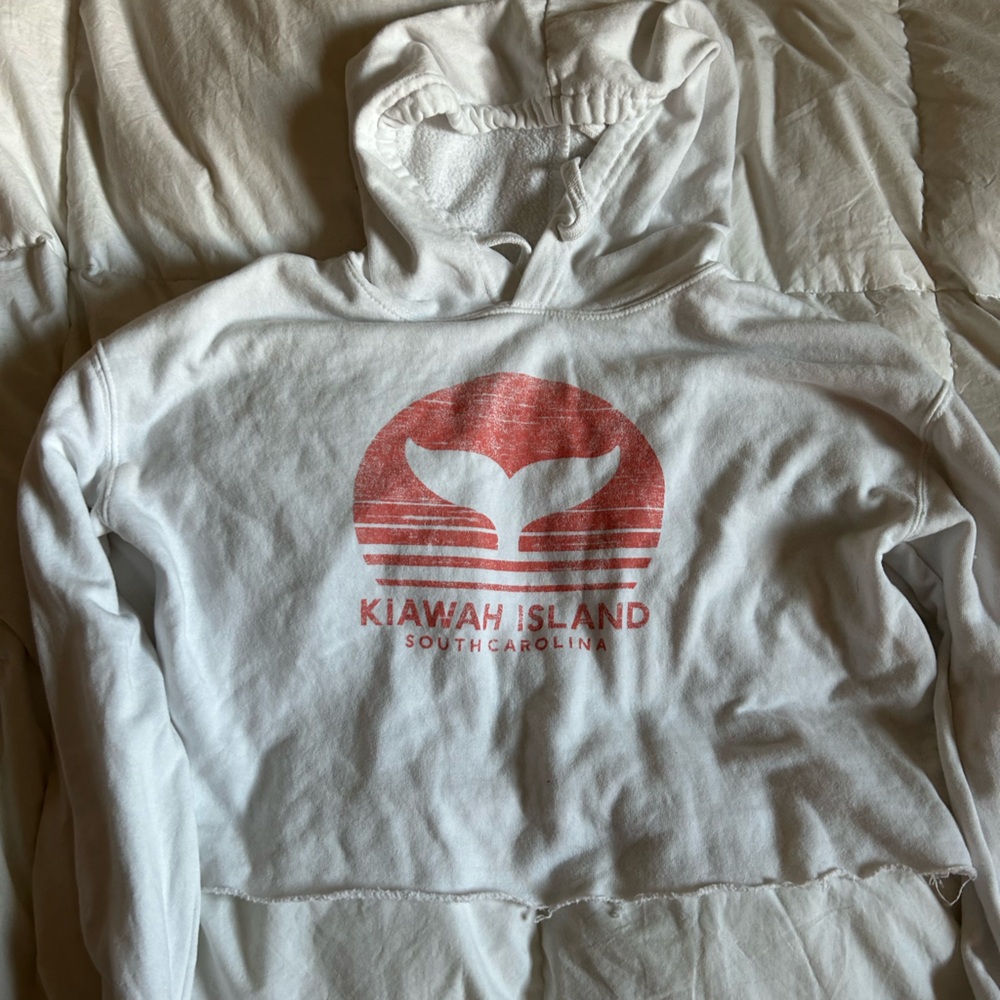 Kiawah island cropped hoodie.